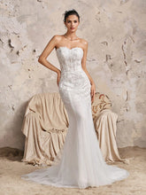 Elegant Strapless Sweetheart Neckline Heavy Lace Embroidery Luxurious Corset Mermaid Wedding Dress With Train